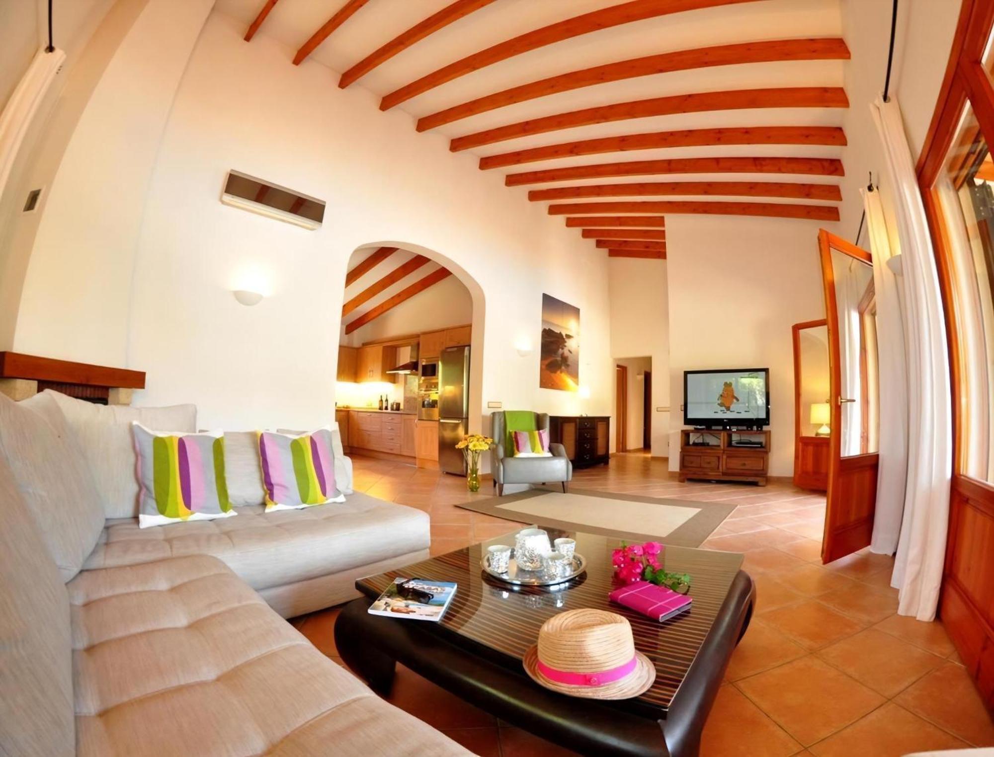 Vakantiehuis Vista Mit Pool Und Garten
